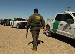 EE.UU. detendría a migrantes que salgan voluntariamente por la frontera sur, según medios