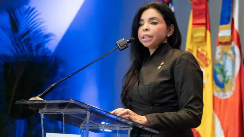 Yeni Berenice destaca a Fernando Hasbun por abogar siempre por Haina