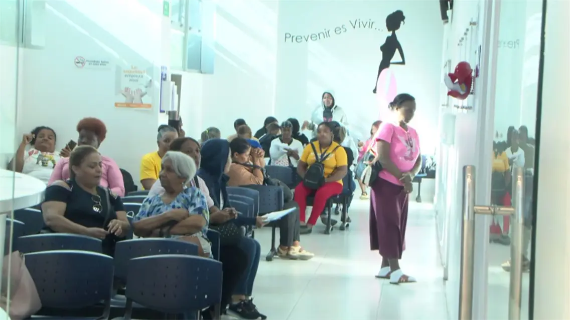 Paciente con c&aacute;ncer denuncia m&aacute;s de dos semanas sin tratamiento por falta de cobertura de Senasa