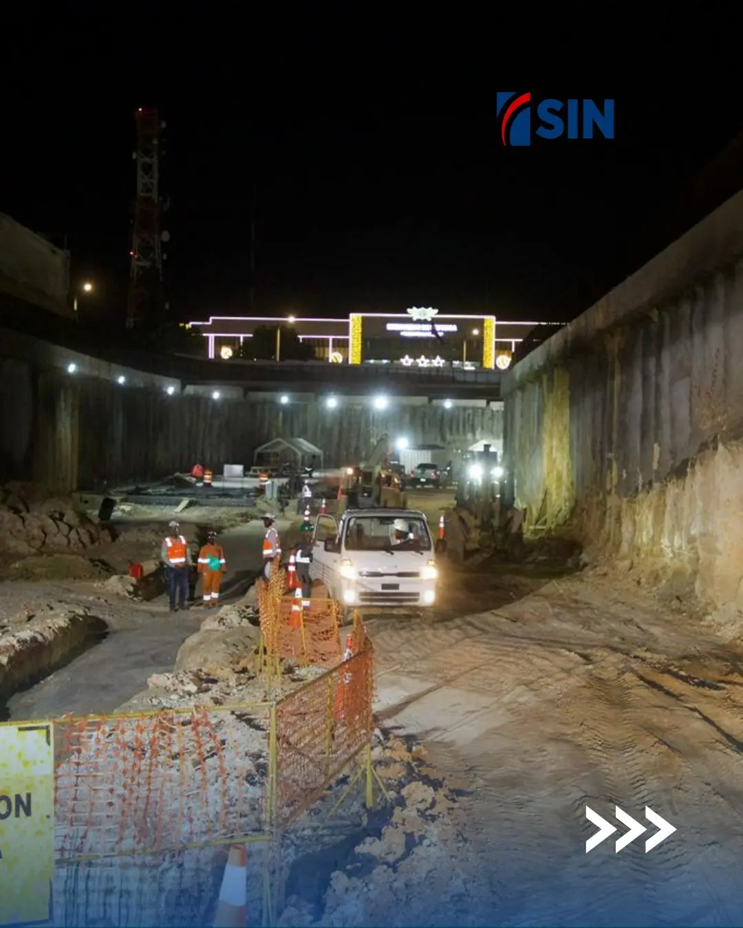Presidente Abinader supervisa avances del t&uacute;nel bajo Plaza de la Bandera