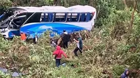 Segundo accidente de autobús en una semana en Colombia deja un muerto y quince heridos