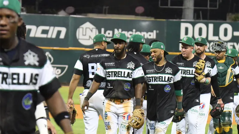 Las Estrellas superan 4-2 a Tigres del Licey en torneo oto&ntilde;o-invernal 2025-2026