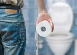 Despiden a un empleado por pasar demasiado tiempo en el ba&ntilde;o