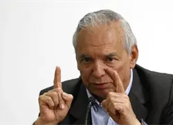 Ordenan cárcel para dos exministros de Petro por participación en escándalo de corrupción