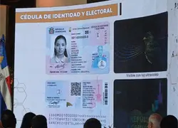 Presentan nueva c&eacute;dula de identidad y electoral con alta tecnolog&iacute;a