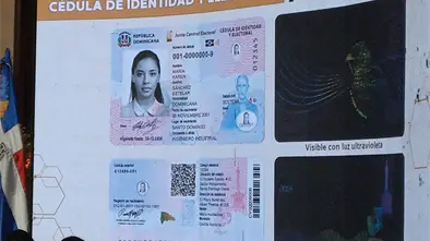 Presentan nueva cédula de identidad y electoral con alta tecnología