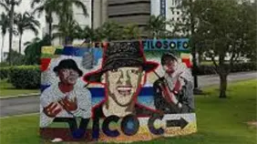 Crean un mosaico en honor a Vico C y nombran una calle con su nombre en Puerto Rico Crean un mosaico en honor a Vico C y nombran una calle con su nombre en Puerto Rico