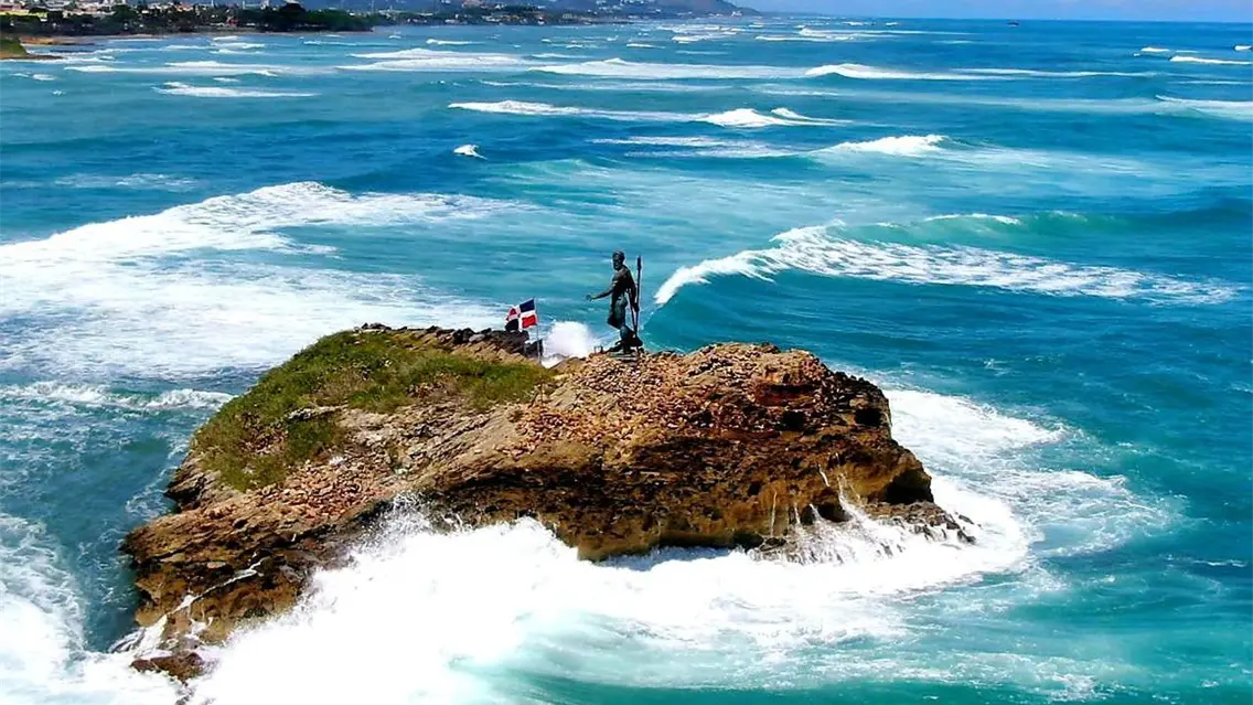 Indomet pronostica tiempo mayormente estable y advierte oleaje anormal en la costa norte