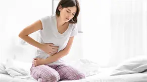 ¿Por qué las mujeres sufren más dolor intestinal? Las hormonas pueden ser la explicación