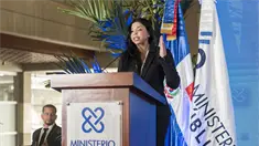 Yeni Berenice Reynoso: "La corrupción es una de las mayores violaciones a los derechos humanos"