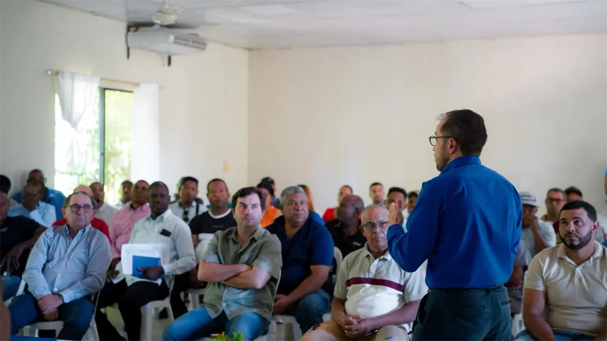 Productores de Azua reciben más de RD$20.8 millones para impulsar la tecnificación del riego