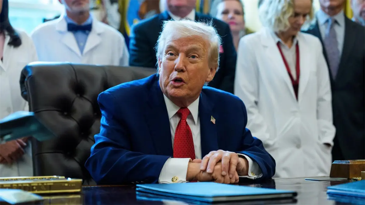 Trump insiste en que no necesita permiso del Congreso para atacar a carteles en Venezuela