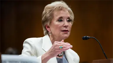 Dem&oacute;cratas exigen a Trump restablecer apoyo a estudiantes de ingl&eacute;s como segunda lengua