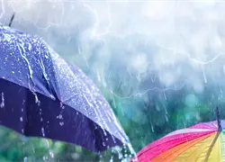 Vaguada y viento del este provocan lluvias intermitentes y tronadas en varias provincias del pa&iacute;s