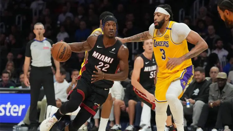 Los Heat vuelven a la senda ganadora a costa de los Nets de Jordi Fern&aacute;ndez