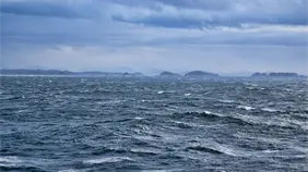 COE alerta por condiciones marítimas adversas en la costa norte