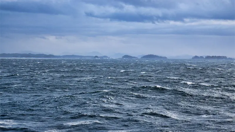 COE alerta por condiciones marítimas adversas en la costa norte