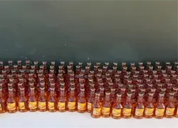 Ej&eacute;rcito ocupa 288 unidades de ron il&iacute;cito en Loma de Cabrera, Dajab&oacute;n