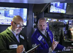 Wall Street termina la semana en verde con un optimismo renovado en la IA