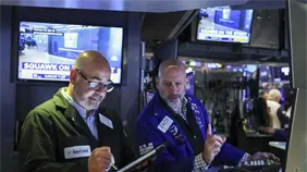 Wall Street termina la semana en verde con un optimismo renovado en la IA