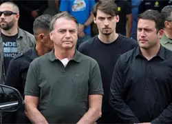 El Supremo autoriza la cirug&iacute;a a Bolsonaro y rechaza su pedido de prisi&oacute;n domiciliaria