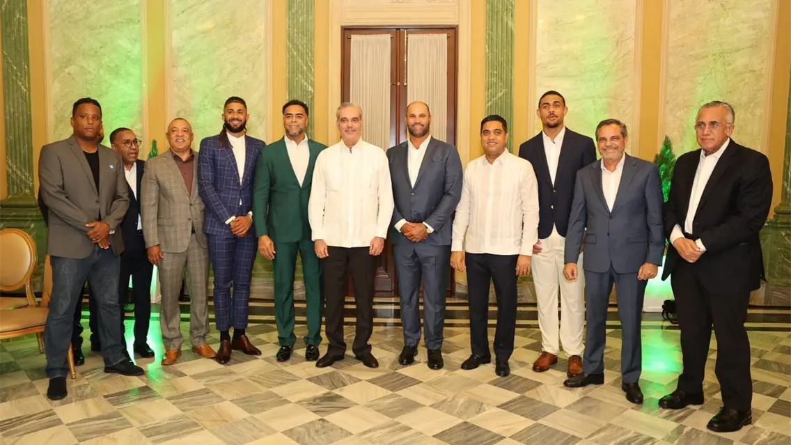 Presidente Luis Abinader encabezó encuentro con peloteros dominicanos de Grandes Ligas en Palacio Nacional Presidente Luis Abinader encabezó encuentro con peloteros dominicanos de Grandes Ligas en Palacio Nacional