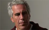Documentos del caso Epstein revelan fotos de figuras famosas, pero con amplias censuras