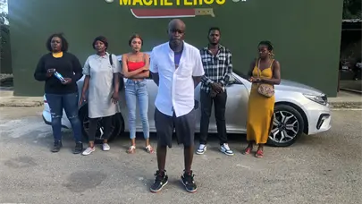 En Mao, detienen conductor que transportaba haitianos indocumentados