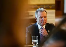 EE.UU. aborda con Ucrania las garant&iacute;as de una paz con Rusia y la recuperaci&oacute;n posconflicto