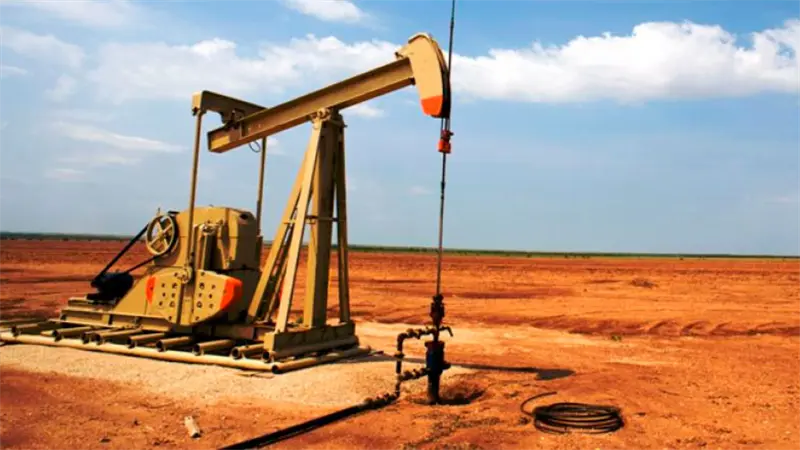 El petr&oacute;leo de Texas sube 2.64 % despu&eacute;s de que EEUU interceptara otro buque en el Caribe