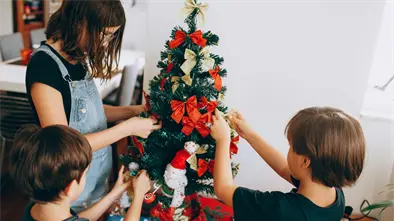 Especialista alerta sobre riesgos para niños durante las fiestas navideñas