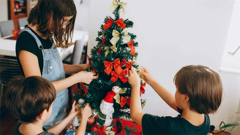 Especialista alerta sobre riesgos para ni&ntilde;os durante las fiestas navide&ntilde;as