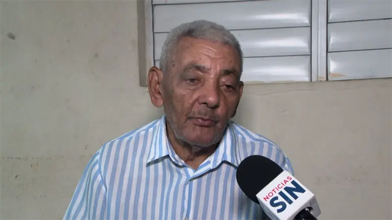 Tras recuperar su identidad, un anciano reclama sus bonos