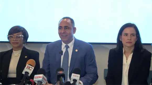 Autoridades defienden solidez del sistema financiero dominicano y rechazan denuncias sin sustento