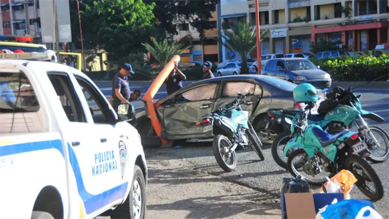 Accidentes de tránsito durante las festividades dejan tres muertos y varios heridos