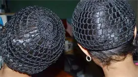 El ritual del tubi: el toque final de las mujeres para la cena de Nochebuena