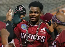 Gigantes vencen a los Tigres y aseguran tercer lugar en serie regular