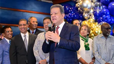 Leonel recibe salutaciones por su cumpleaños; tras un 2025 "horrible", confía en un 2026 de progreso para el país