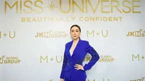 Tailandia congela los activos de la copropietaria de Miss Universo que sigue pr&oacute;fuga