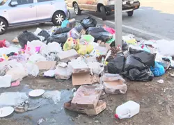 Quejas por acumulaci&oacute;n de basura en sectores del Distrito Nacional