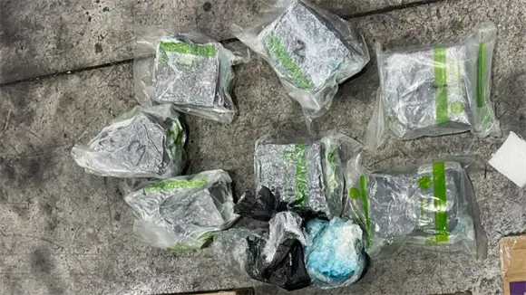 Frustran env&iacute;o de ocho paquetes de presunta coca&iacute;na con destino a Espa&ntilde;a