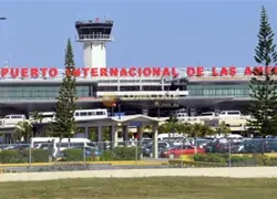 Autoridades arrestan en el AILA a dominicana investigada por ultraje al Himno Nacional