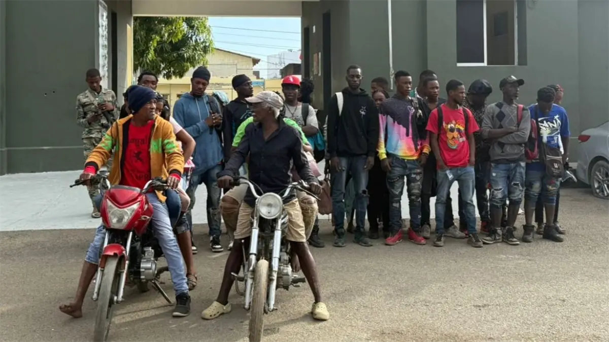 Haitianos indocumentados detenidos.