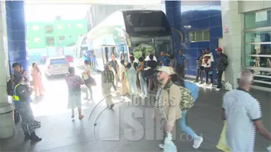 Familias viajan al interior para despedir el 2025 y recibir el 2026