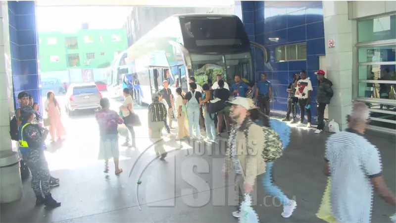 Familias viajan al interior para despedir el 2025 y recibir el 2026