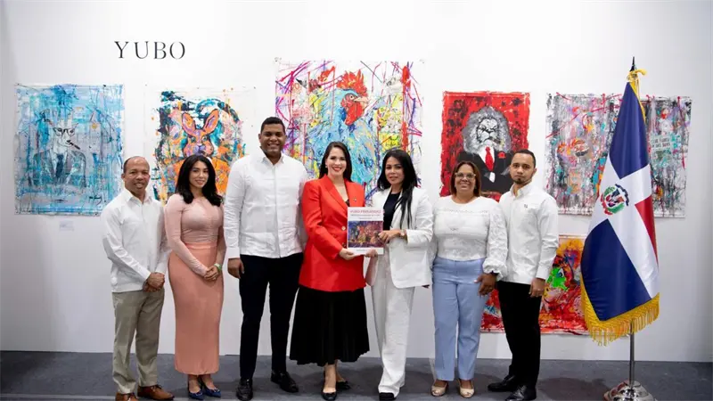 Embajada Dominicana en Corea promueve el arte nacional en Se&uacute;l con exposici&oacute;n de Yubo Fern&aacute;ndez