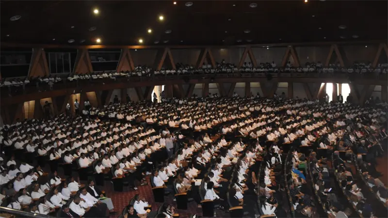 Gobierno otorga 38,248 becas nacionales, 9,292 internacionales y 146,000 en lenguas extranjeras