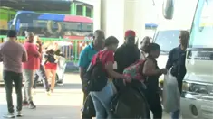 Aumenta el desplazamiento de viajeros hacia el interior del país por fiestas de fin de año