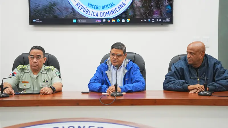 COE reporta un fallecido y 24 intoxicaciones por alcohol, incluidos cinco menores de edad