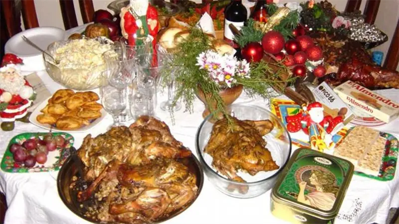 La cena del 31: sabores que despiden el a&ntilde;o y re&uacute;nen a las familias dominicanas